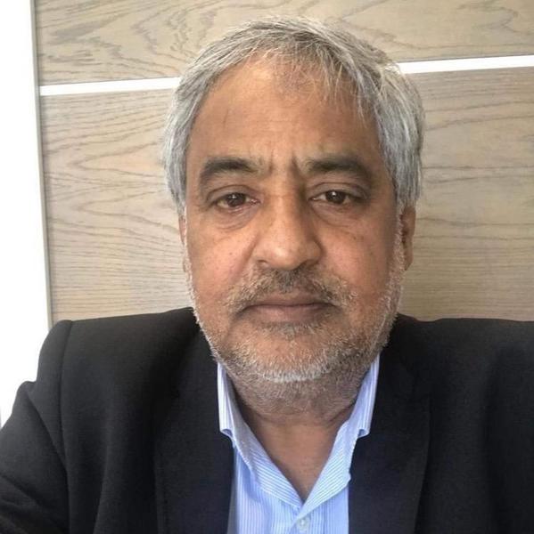 Bazil Naidoo, estate agent